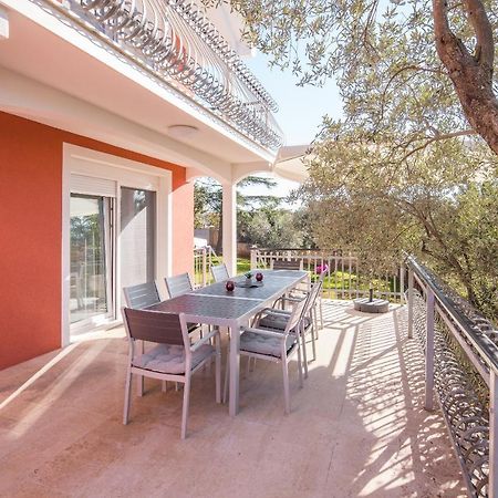 Villa Polion Перой Екстер'єр фото