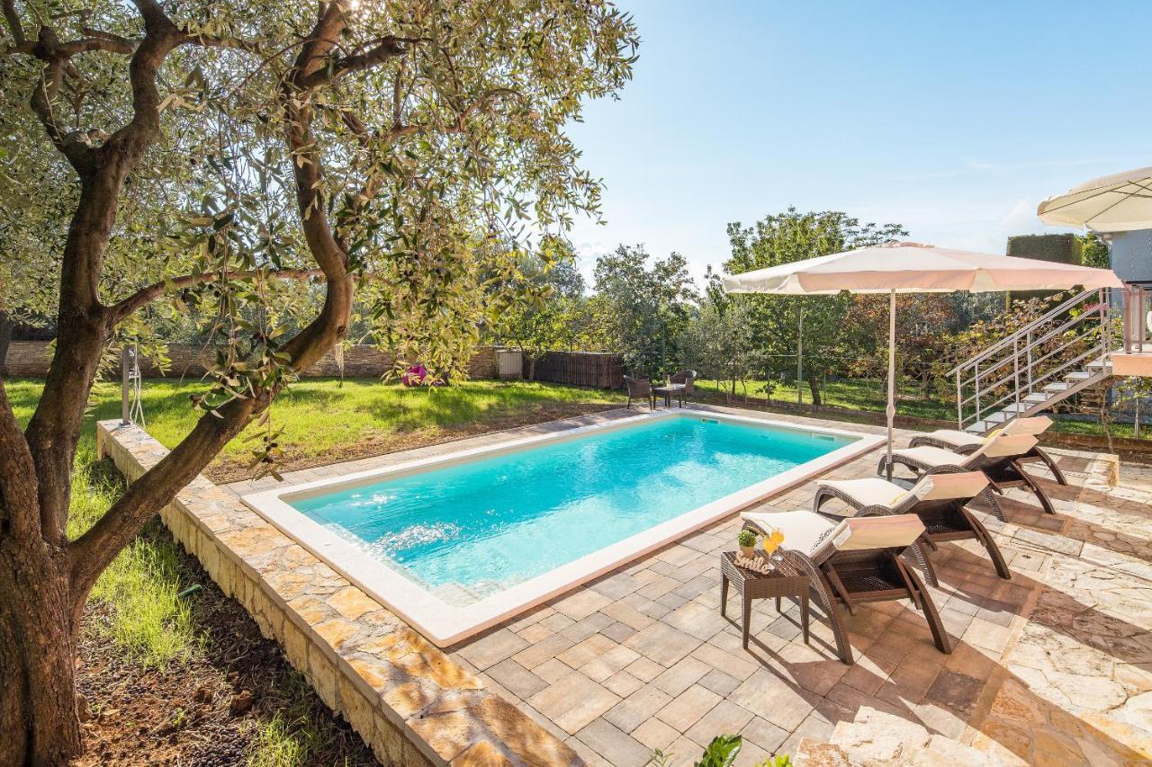 Villa Polion Перой Екстер'єр фото